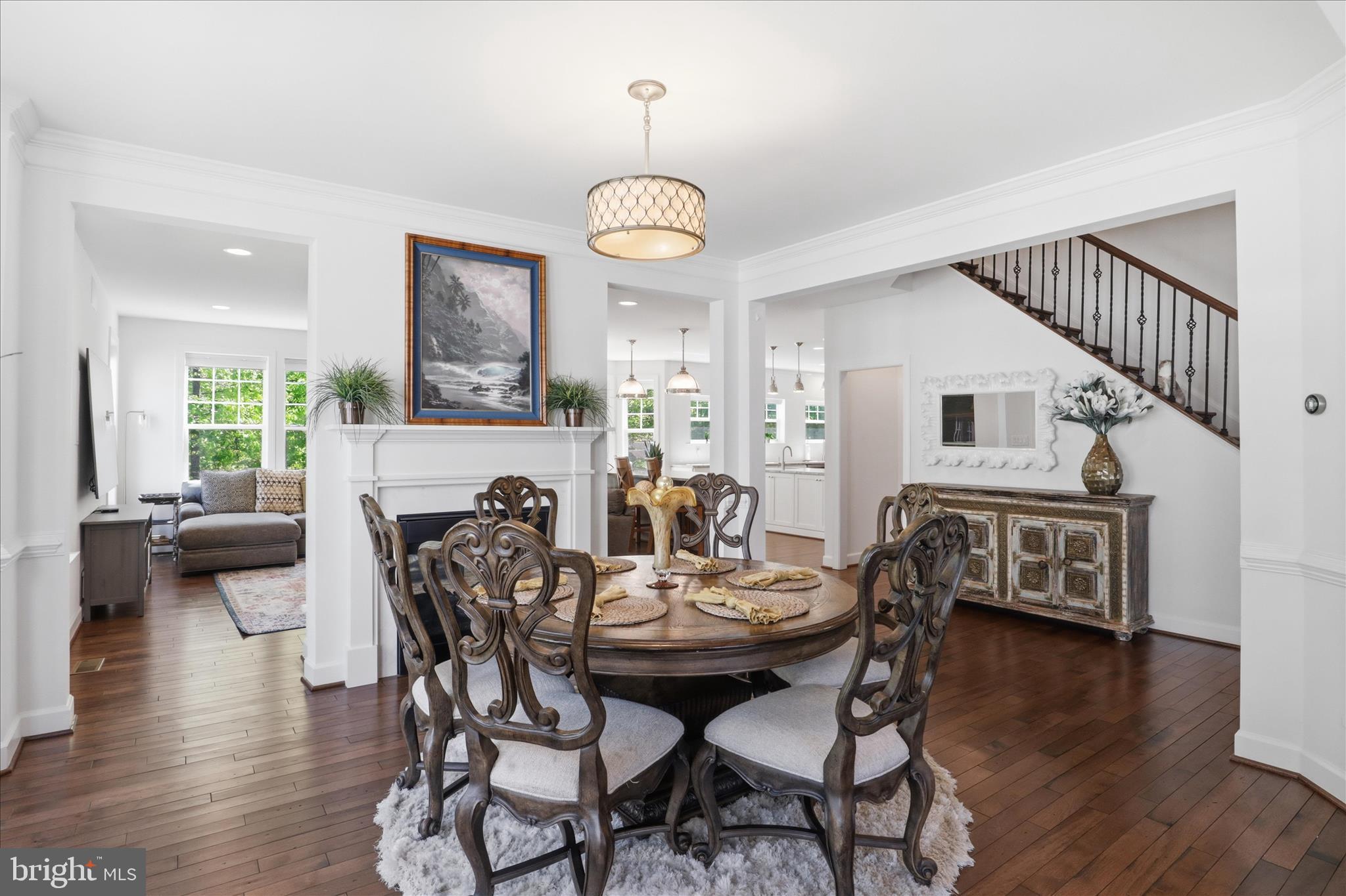 CORBETT MANOR - Residential