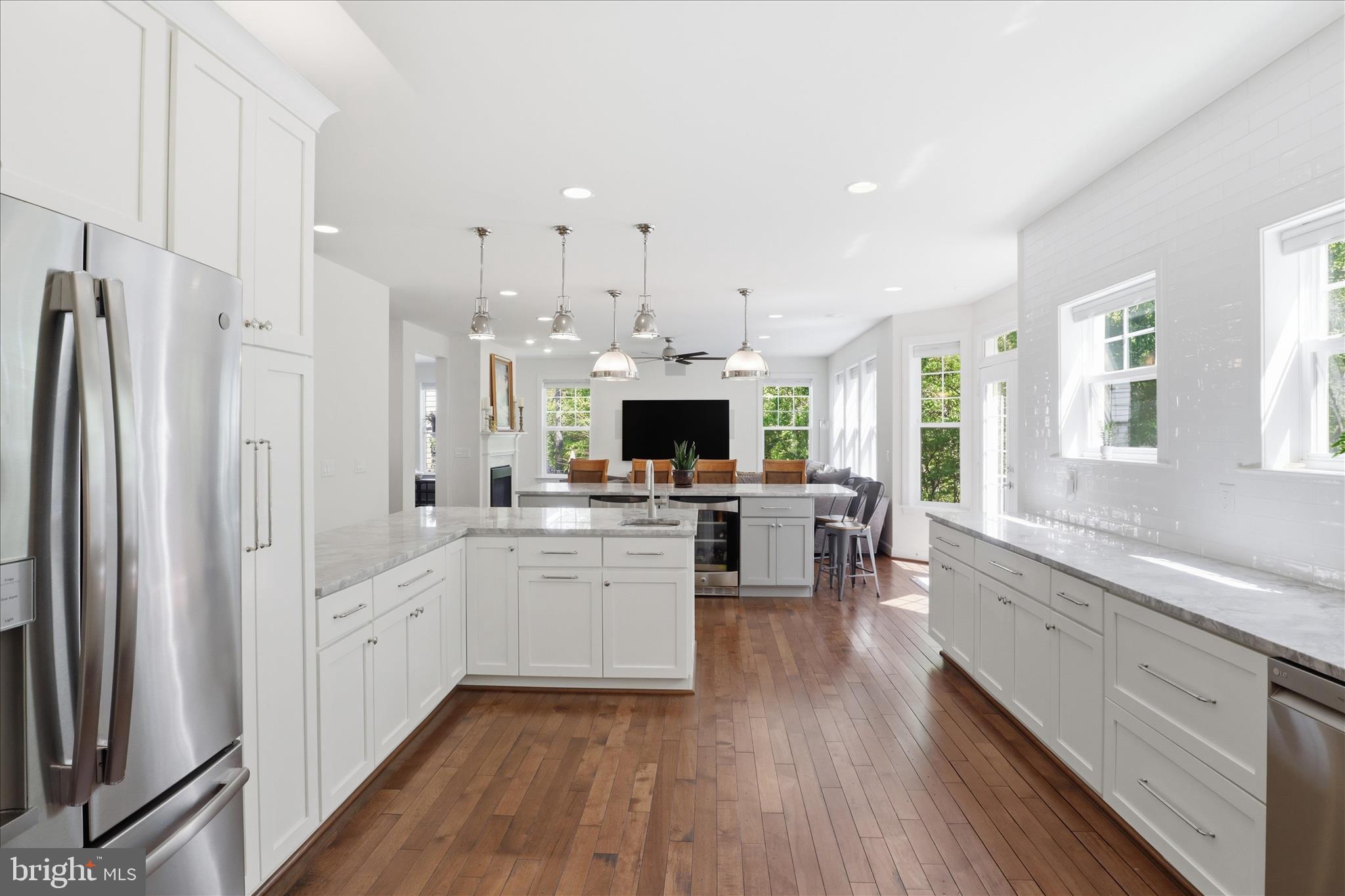 CORBETT MANOR - Residential