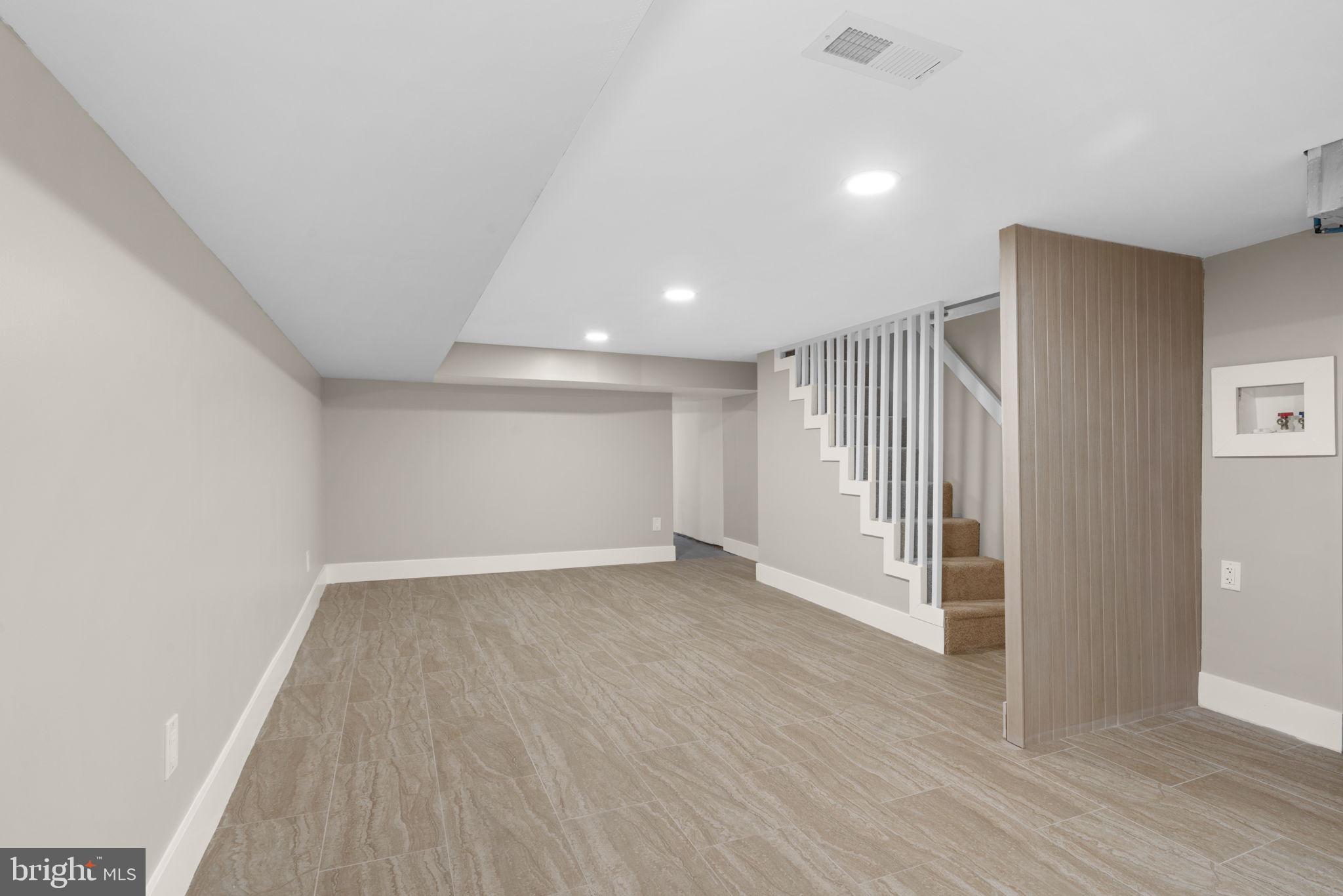 TACONY - Residential