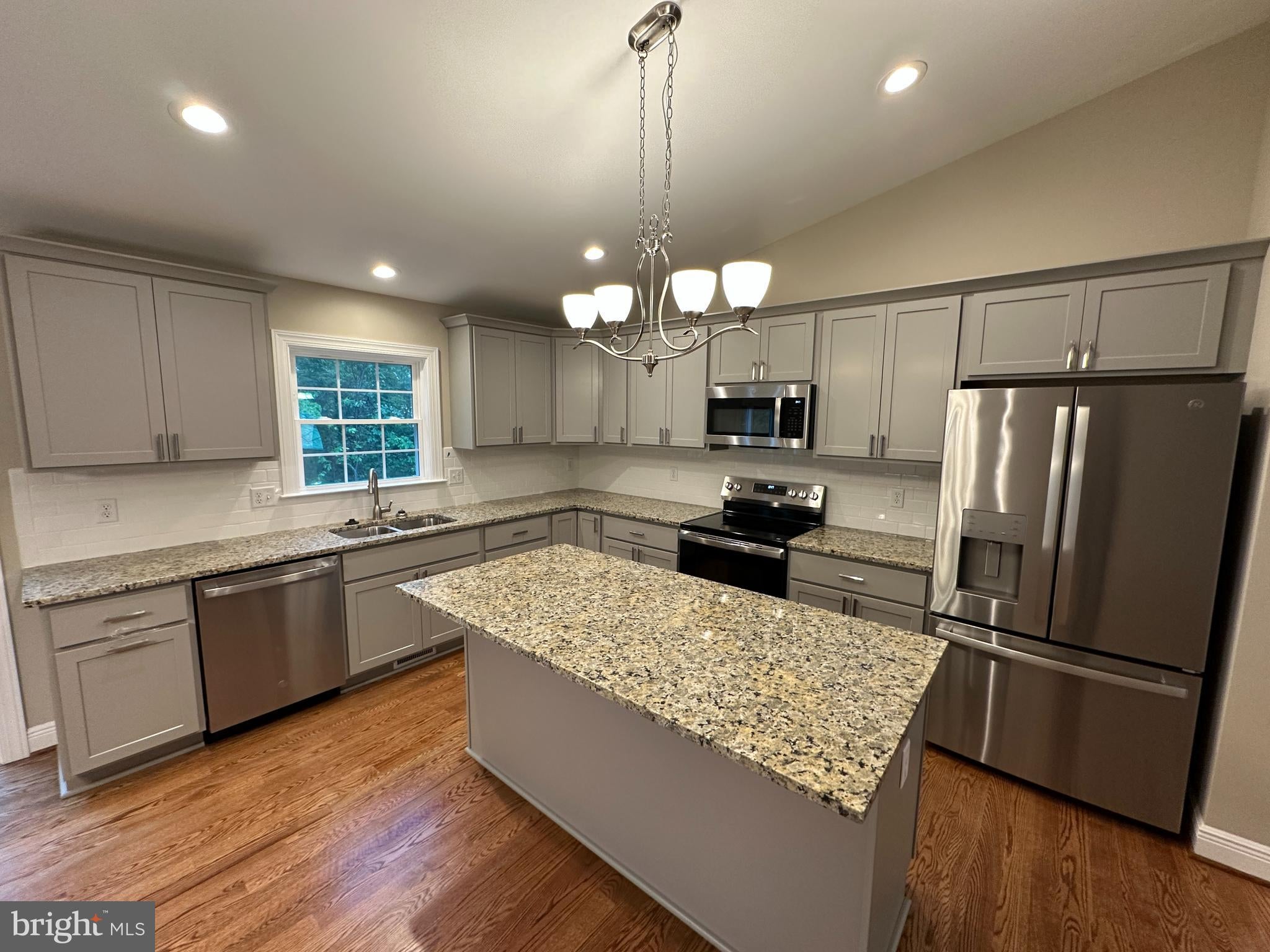 107 PINTO TRAIL