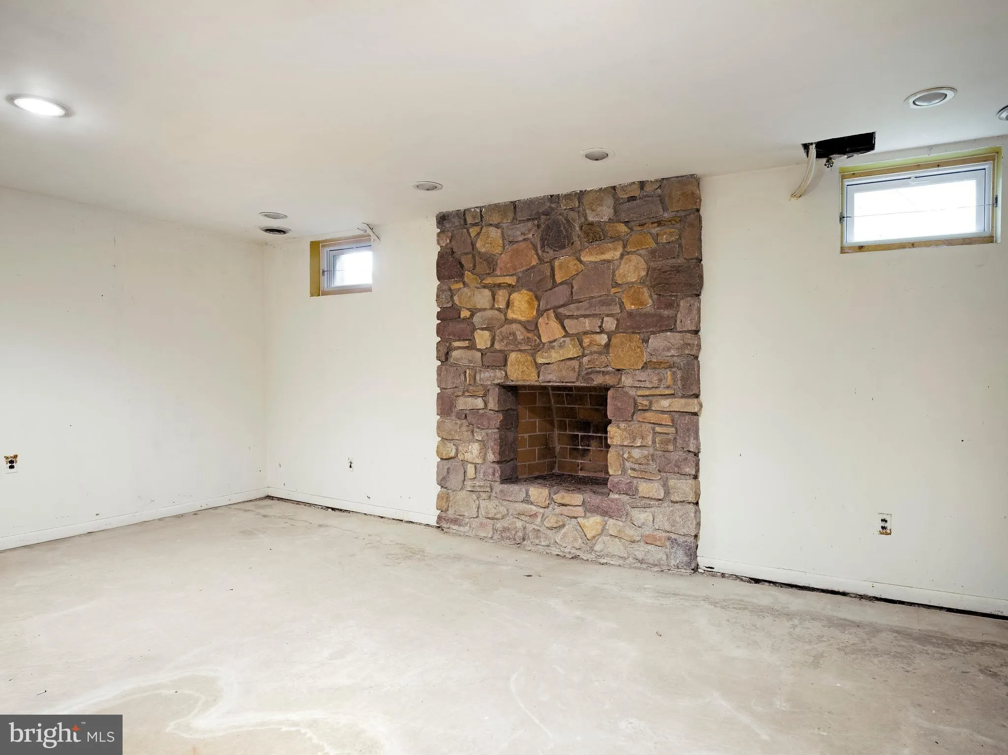 Villanova, Pennsylvania 19085, United States, 5 Bedrooms Bedrooms, ,7 BathroomsBathrooms,Residential,Active,238686