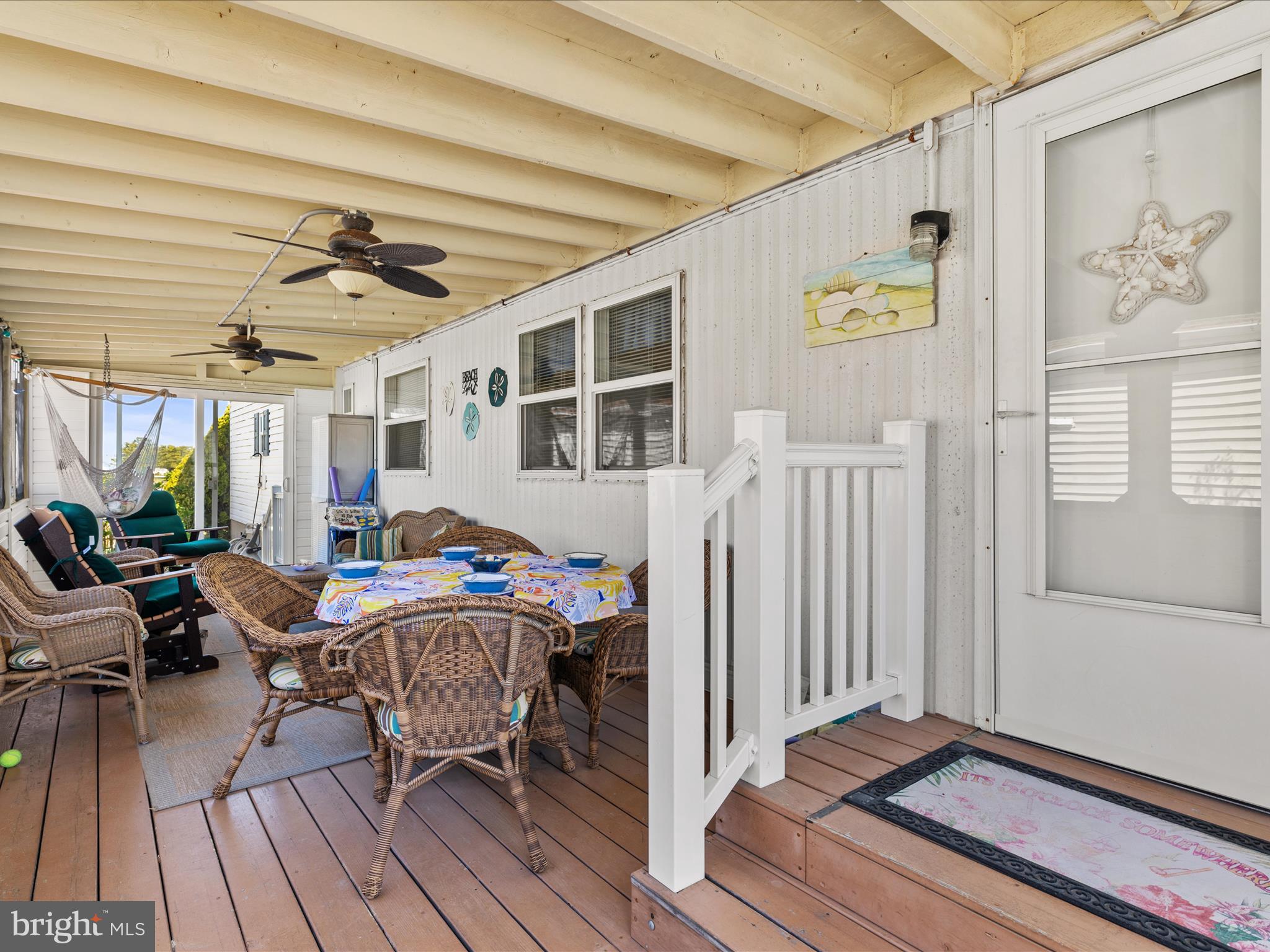 822 BAHIA DRIVE