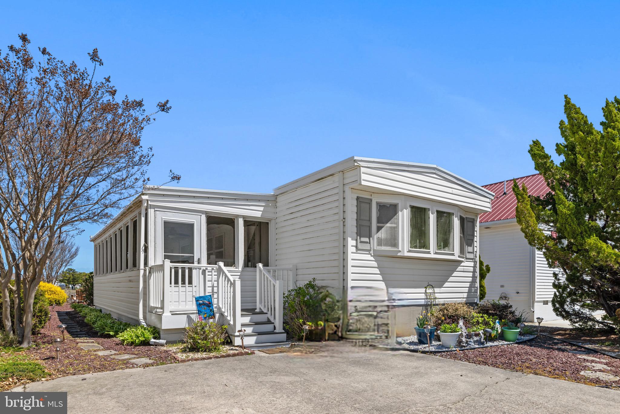 MONTEGO BAY - Residential