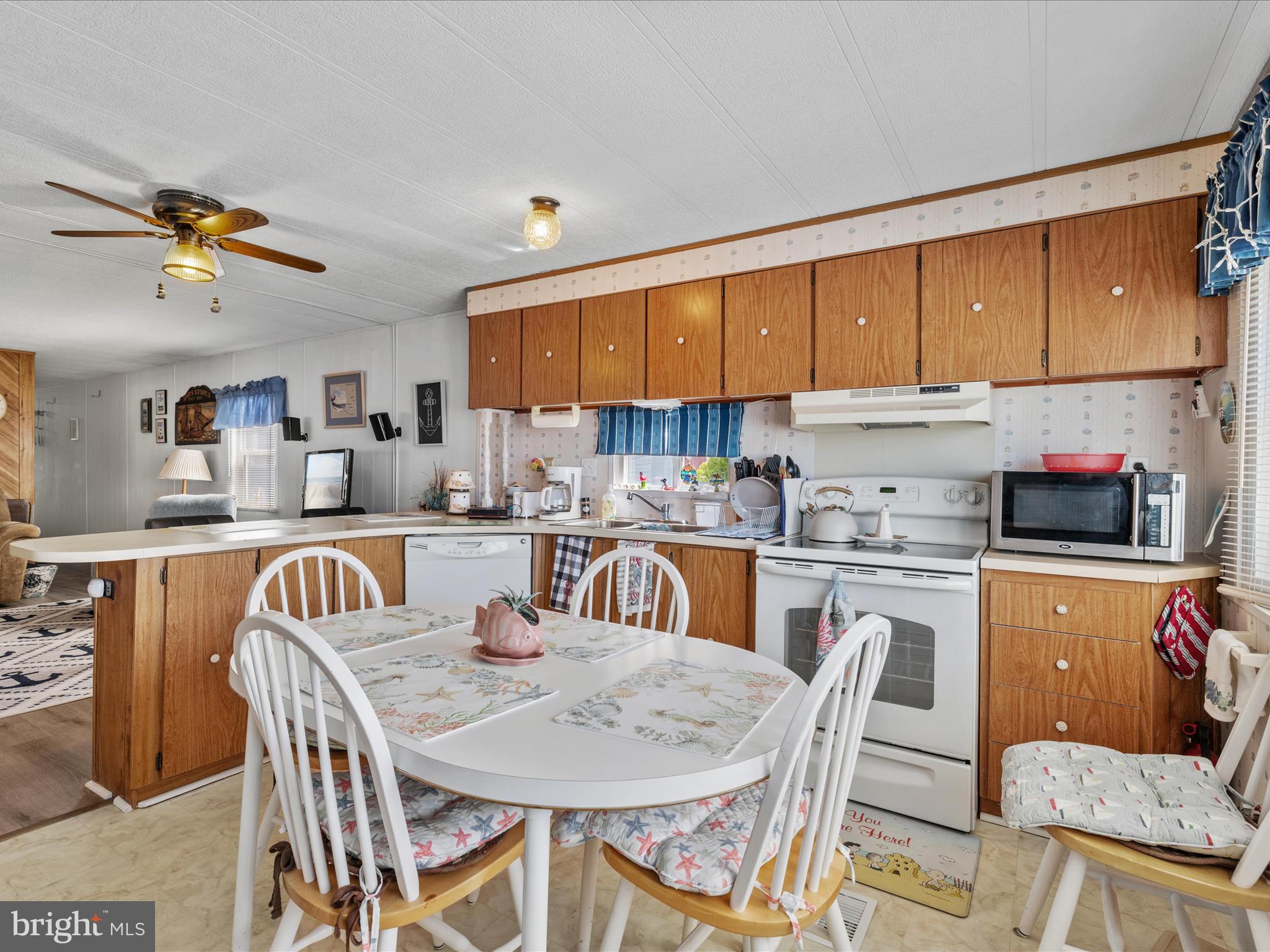 MONTEGO BAY - Residential