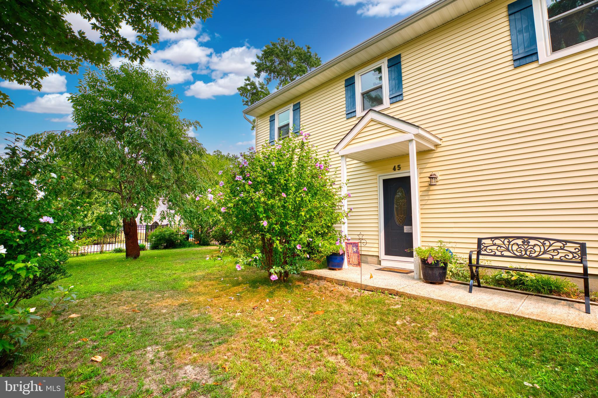 45 CROYDON DRIVE