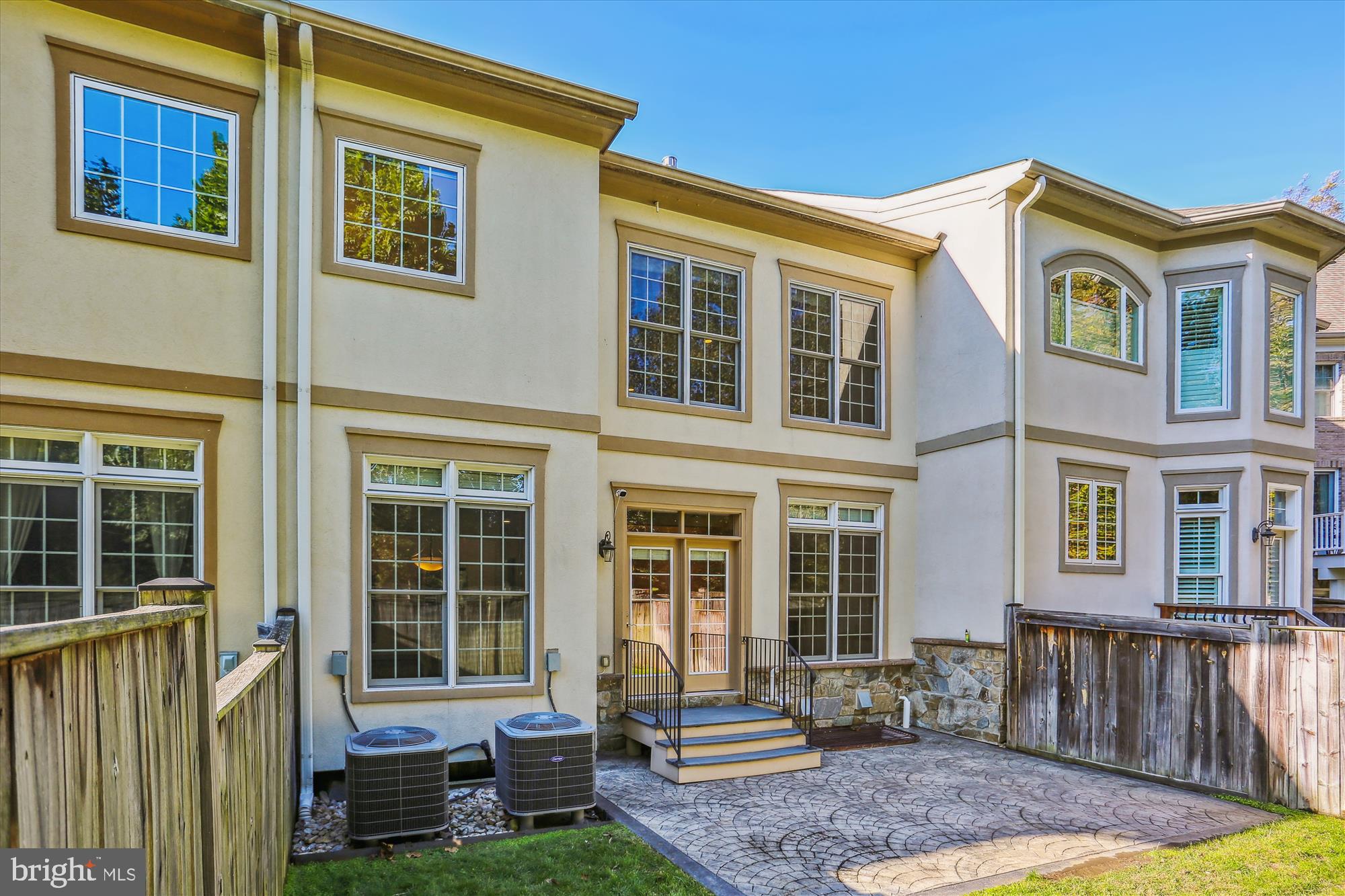 RIVER QUARRY - Residential