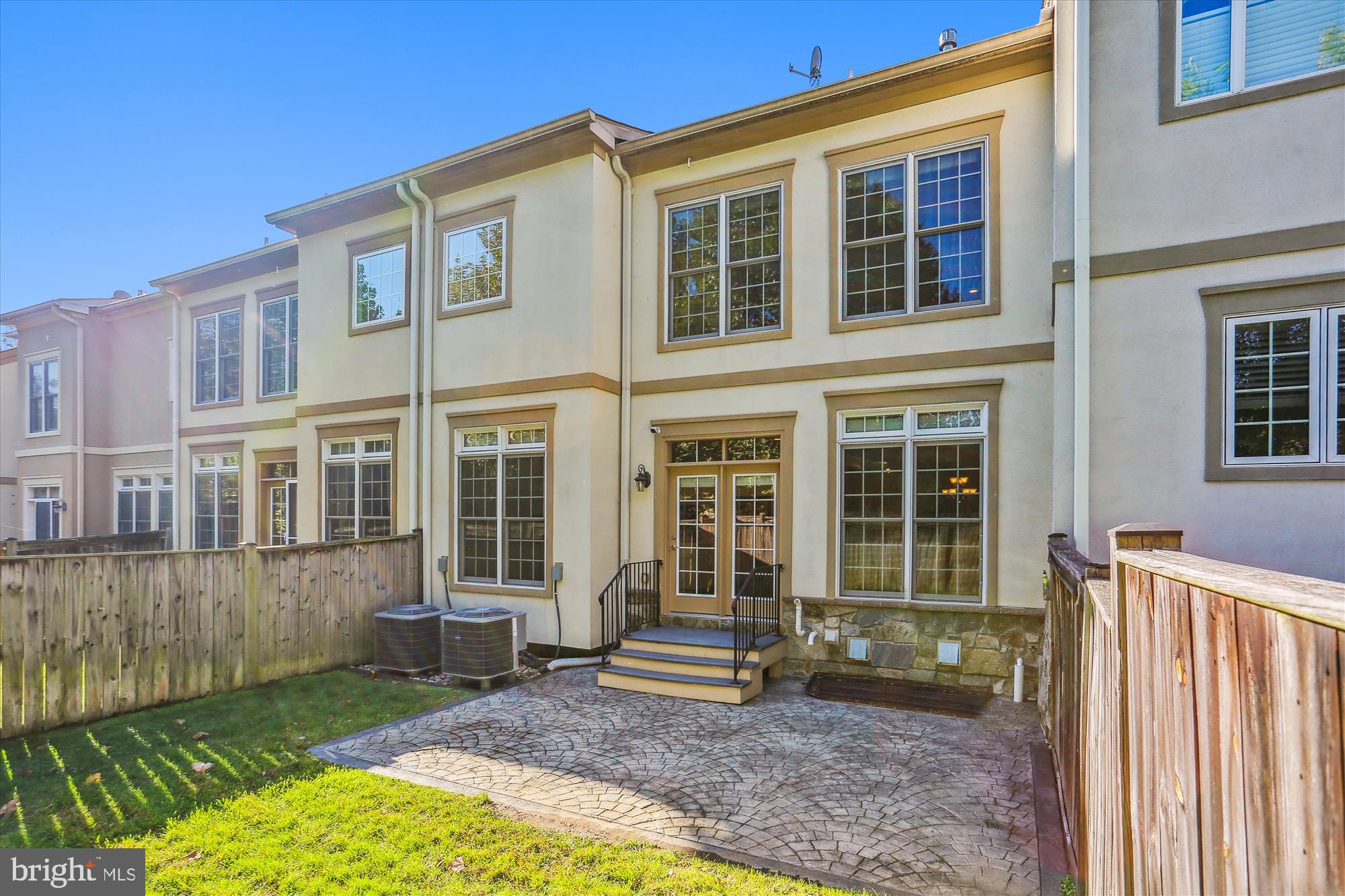 RIVER QUARRY - Residential