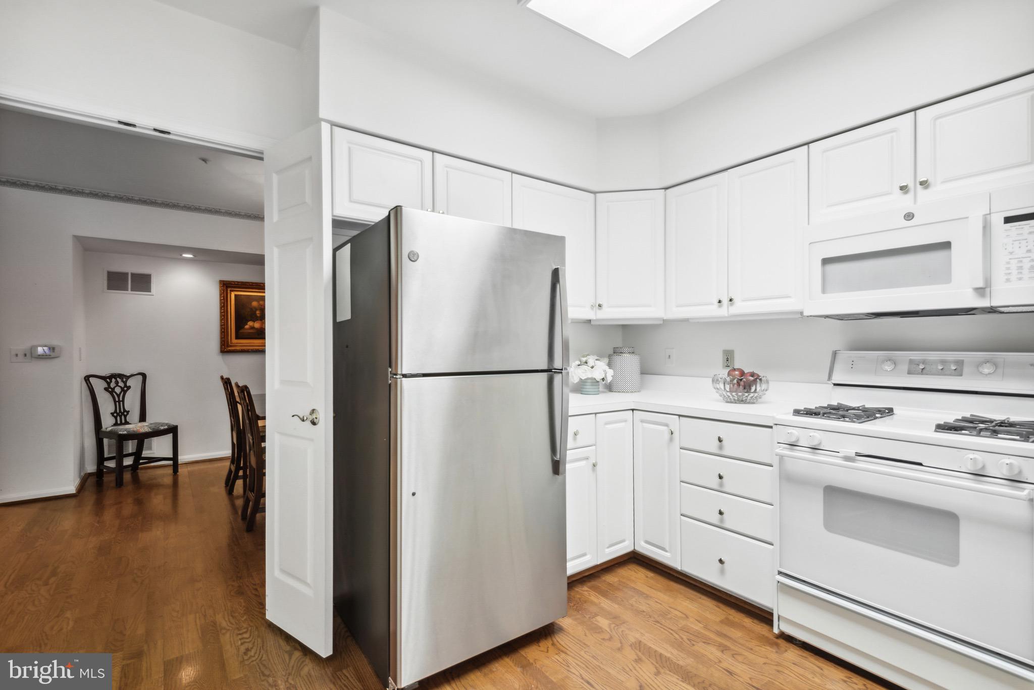 BELMONT FOREST - Residential