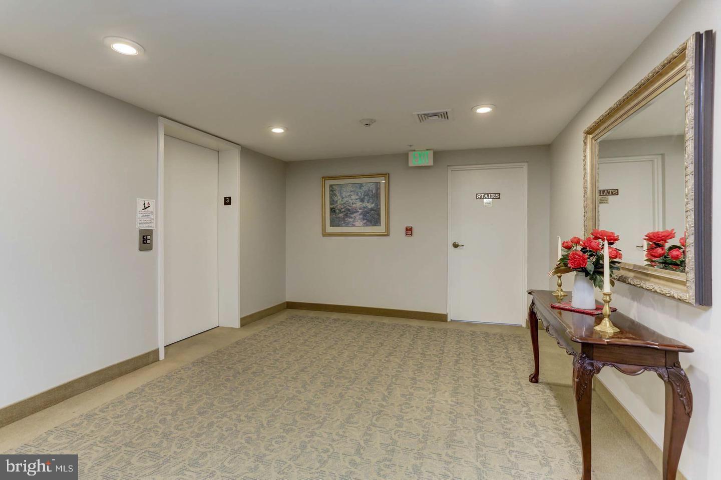 BELMONT FOREST - Residential