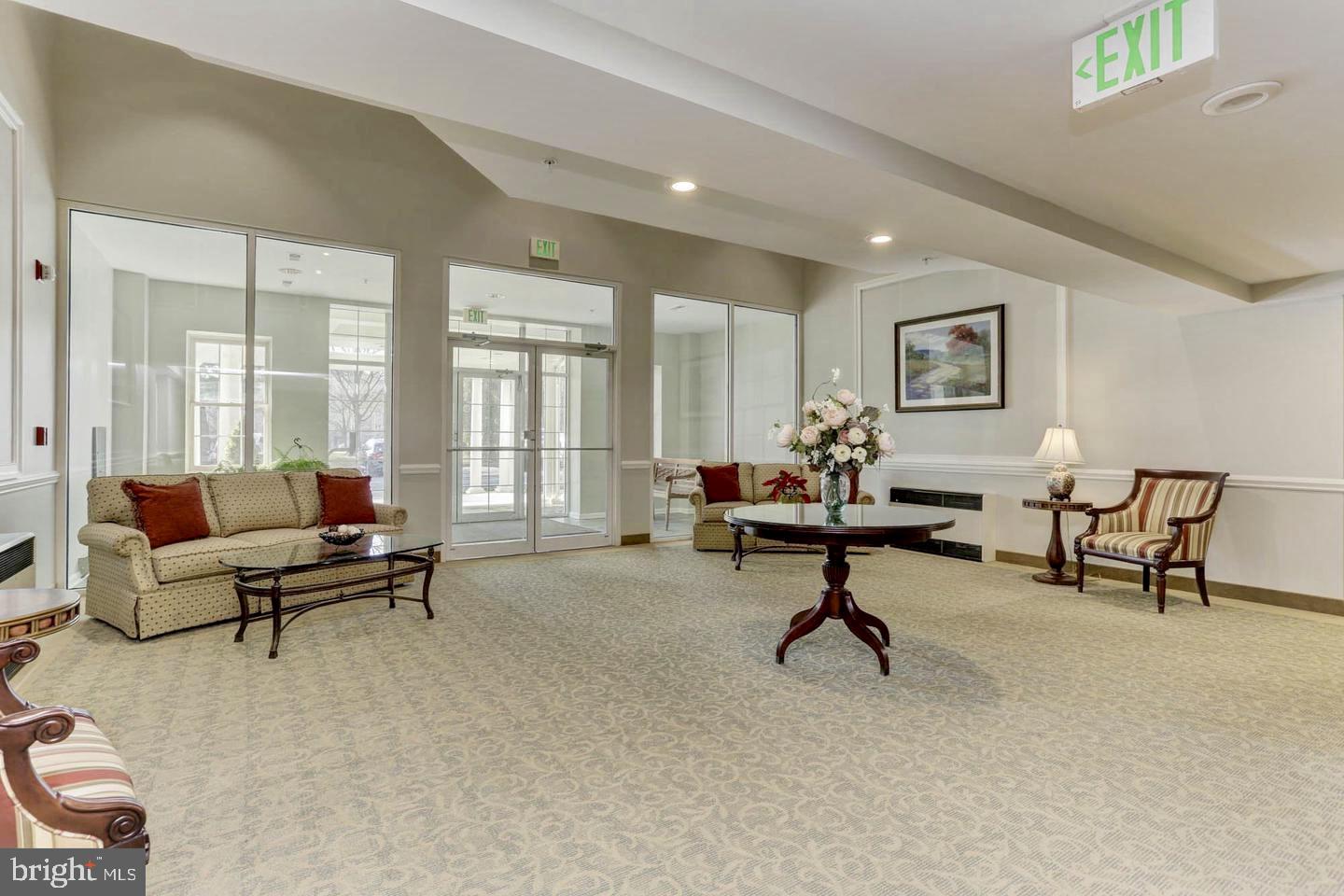 BELMONT FOREST - Residential