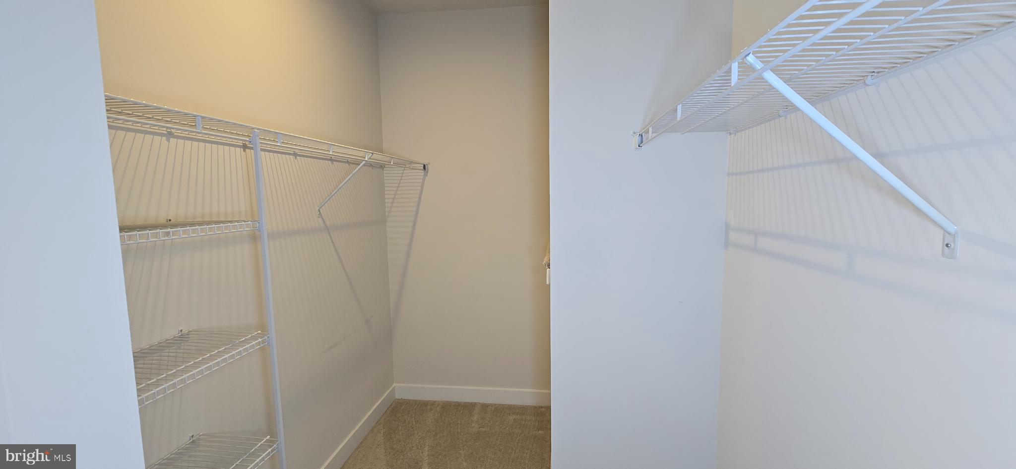 OAKDALE VILLAGE - Residential Lease