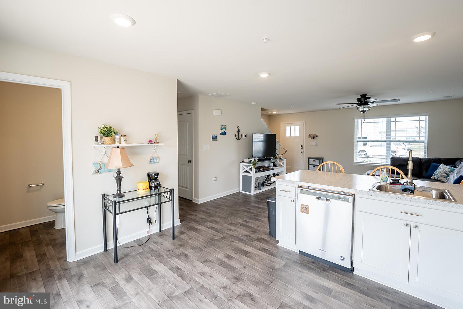 SOMERSET LANDING - Residential