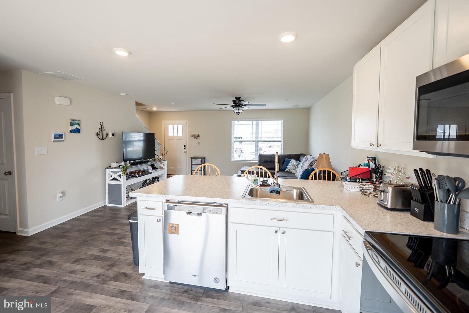 SOMERSET LANDING - Residential