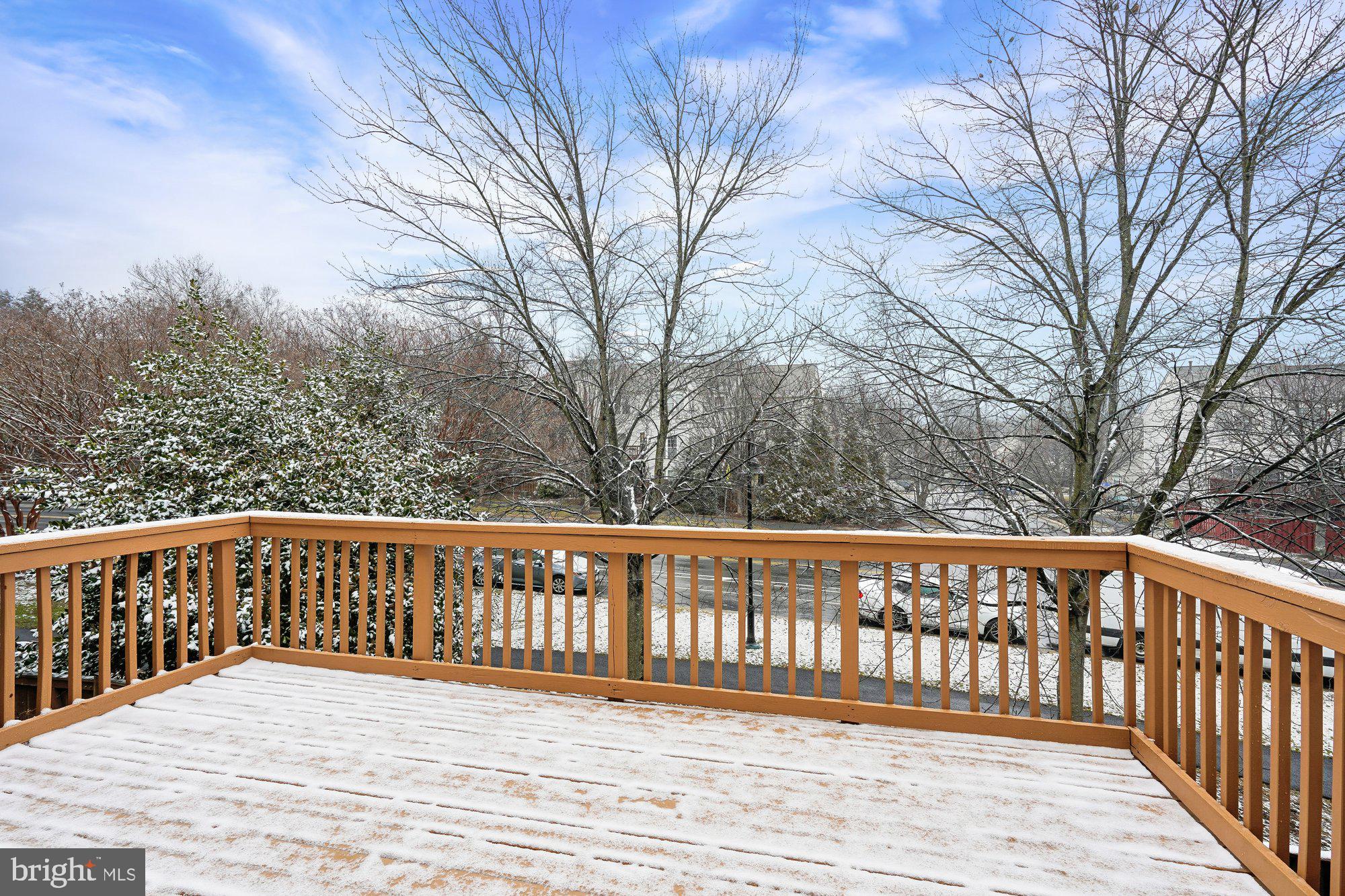 DOMINION STATION - Residential Lease