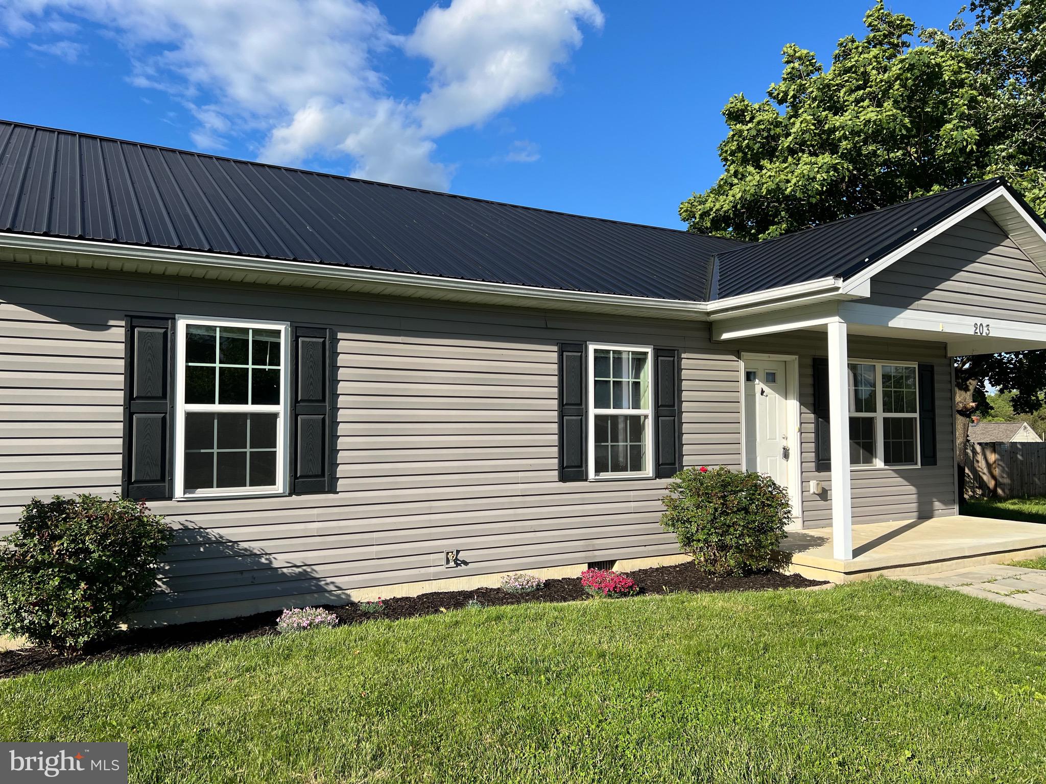 NONE AVAILABLE - Residential Lease