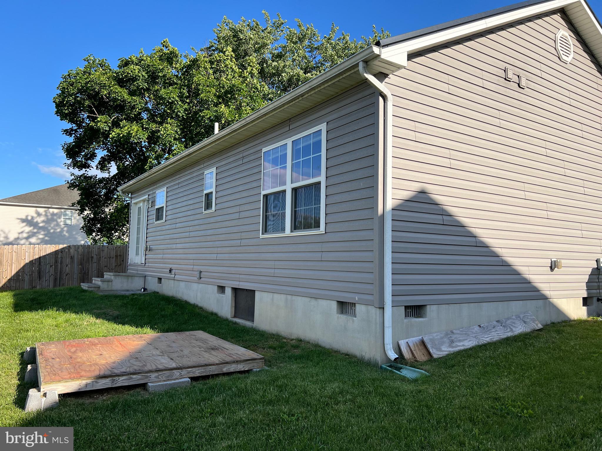 NONE AVAILABLE - Residential Lease