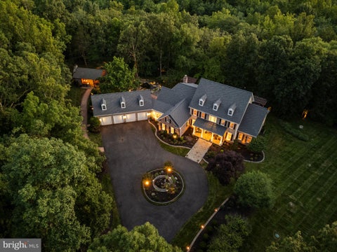 Photo of 14511 Presgrave Place, HAYMARKET, VA 20169 (MLS # VAPW2124352)