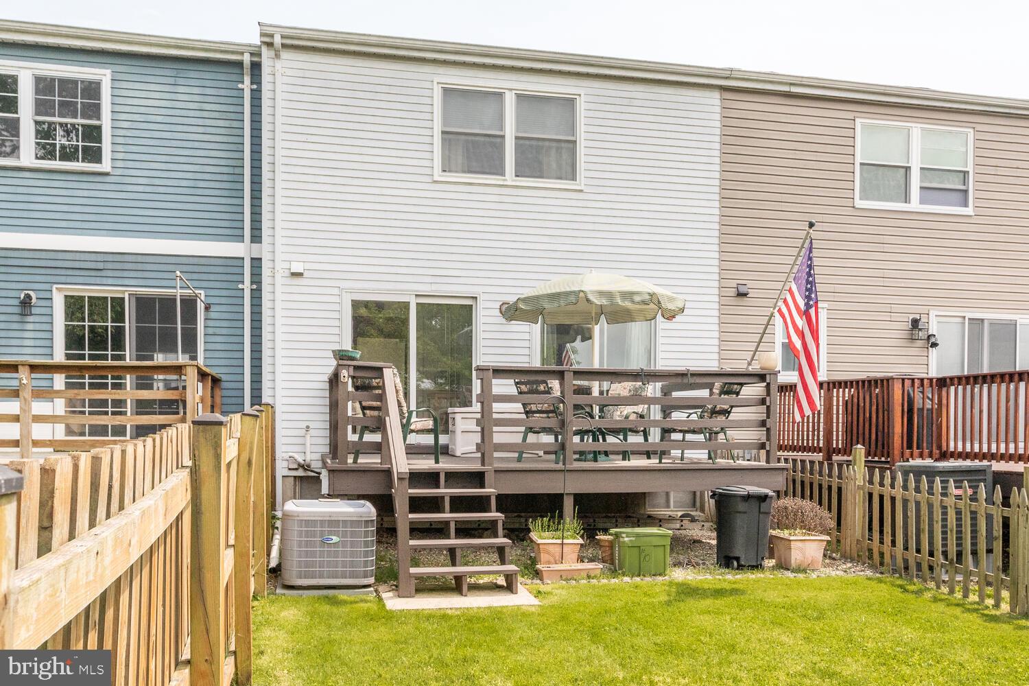 OAKHURST - Residential