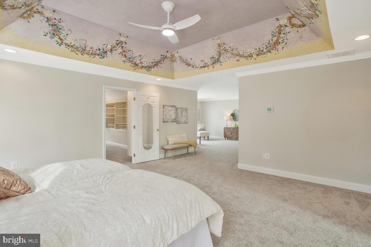 SOUTH RIVER COLONY - Residential