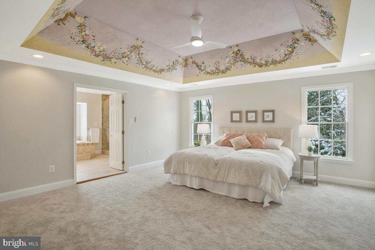 SOUTH RIVER COLONY - Residential