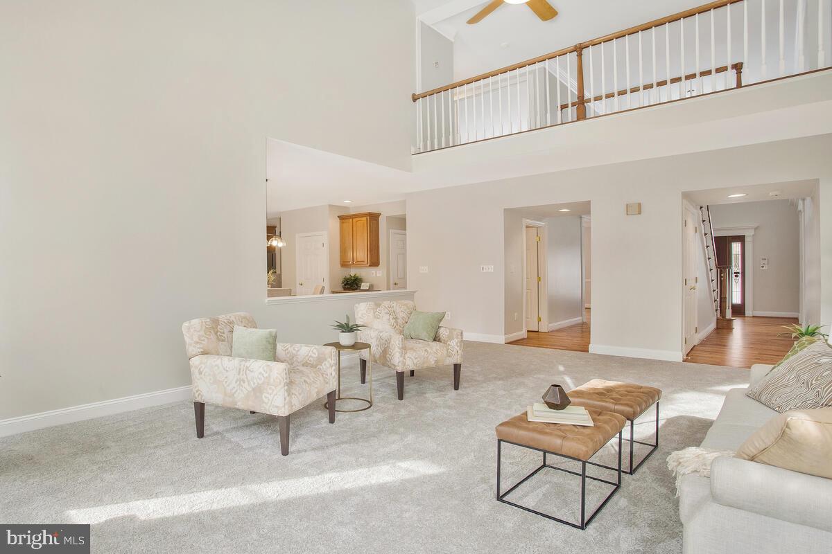 SOUTH RIVER COLONY - Residential