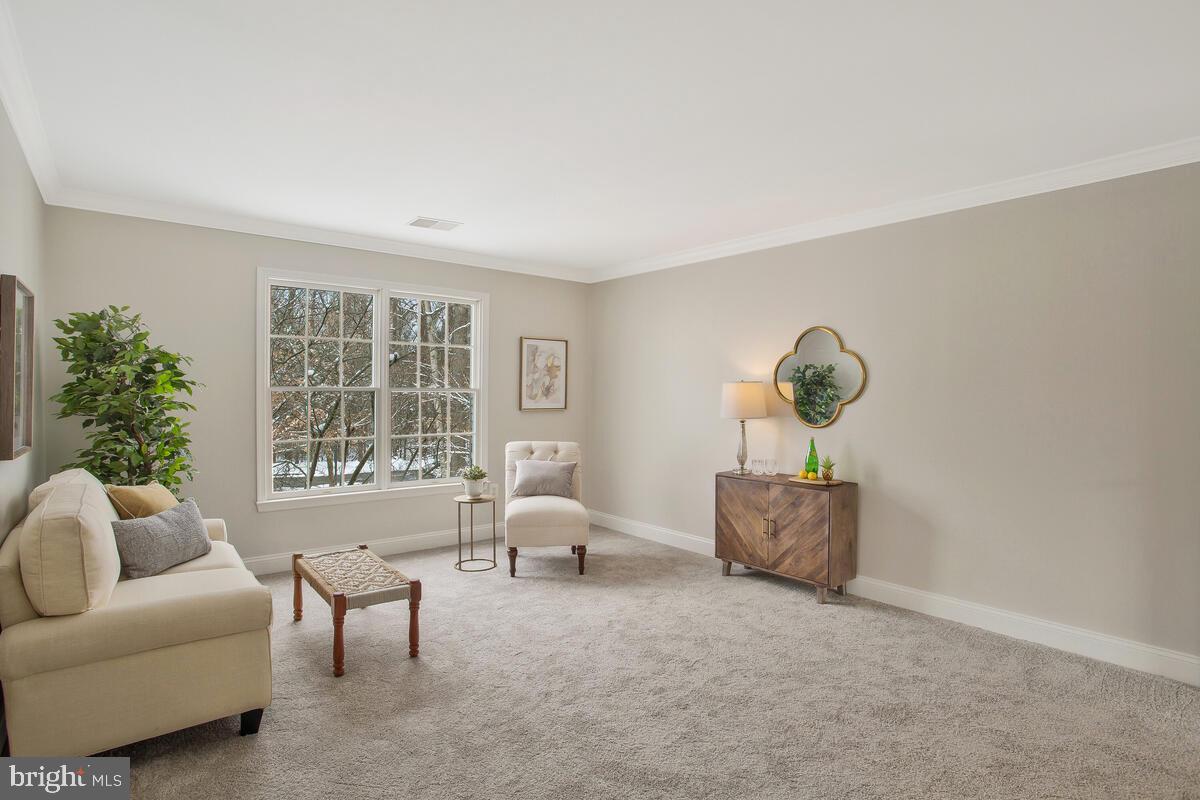 SOUTH RIVER COLONY - Residential