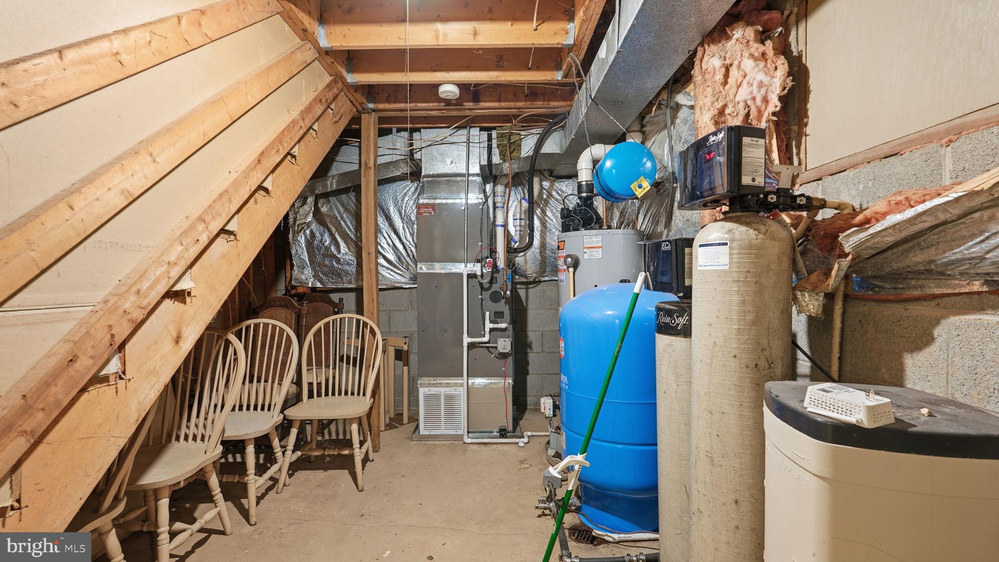 THE LAURELS - Residential