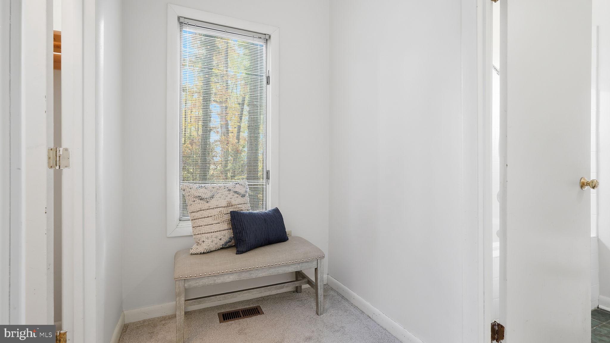 THE LAURELS - Residential