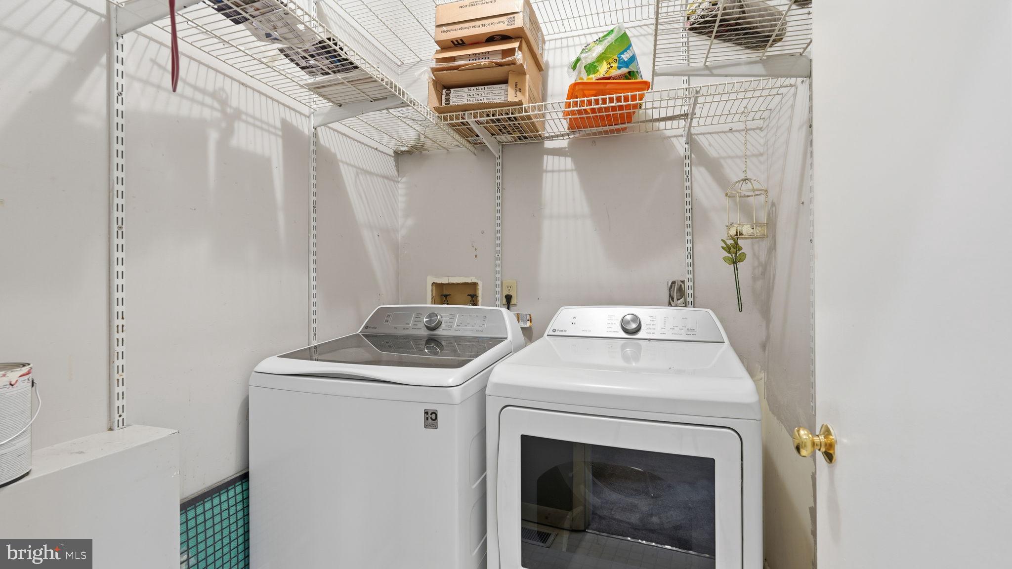 THE LAURELS - Residential