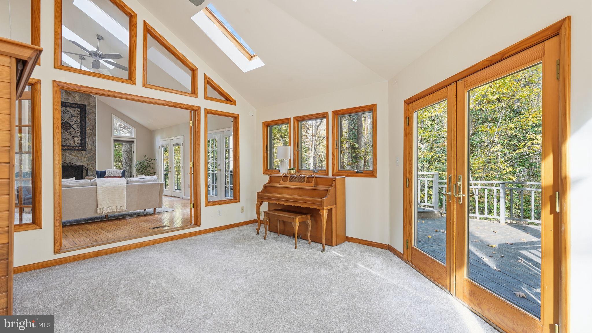 THE LAURELS - Residential