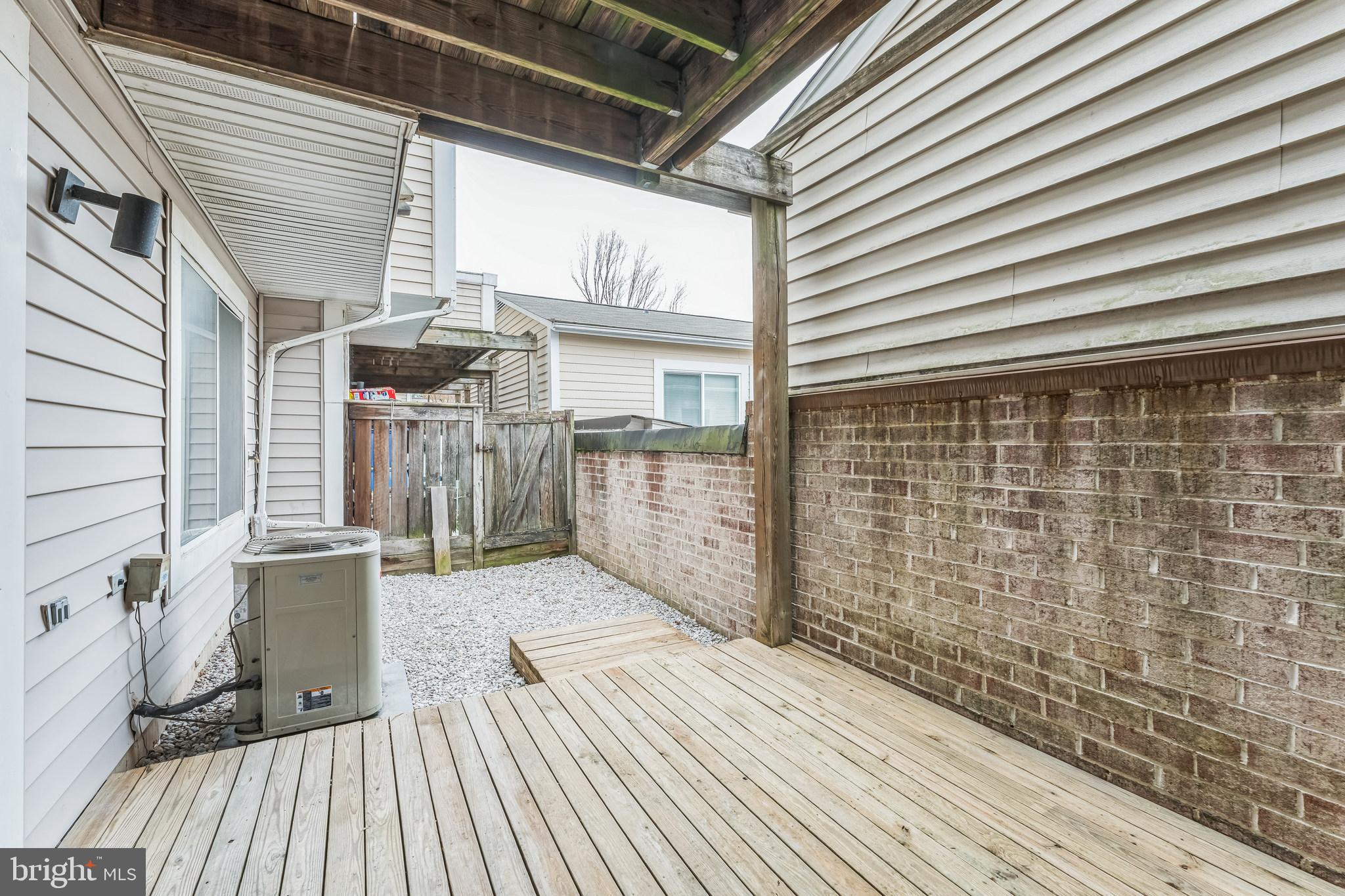 DOCKSIDE - Residential