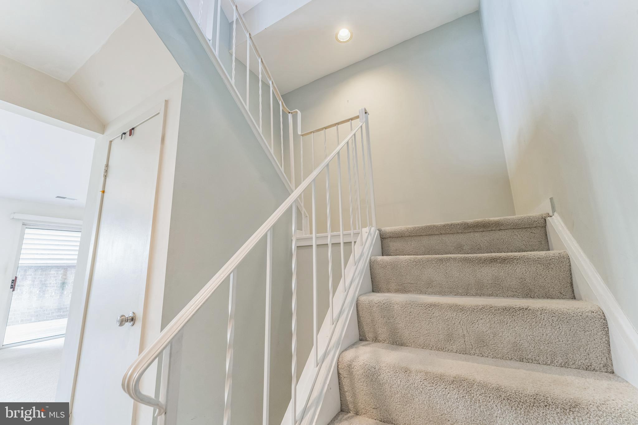 DOCKSIDE - Residential