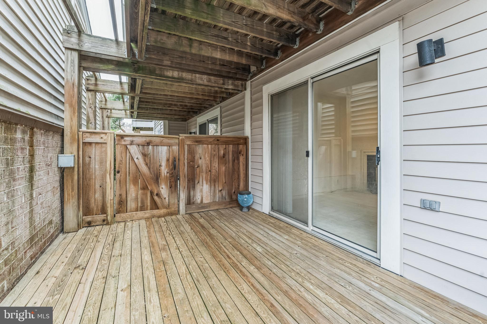 DOCKSIDE - Residential