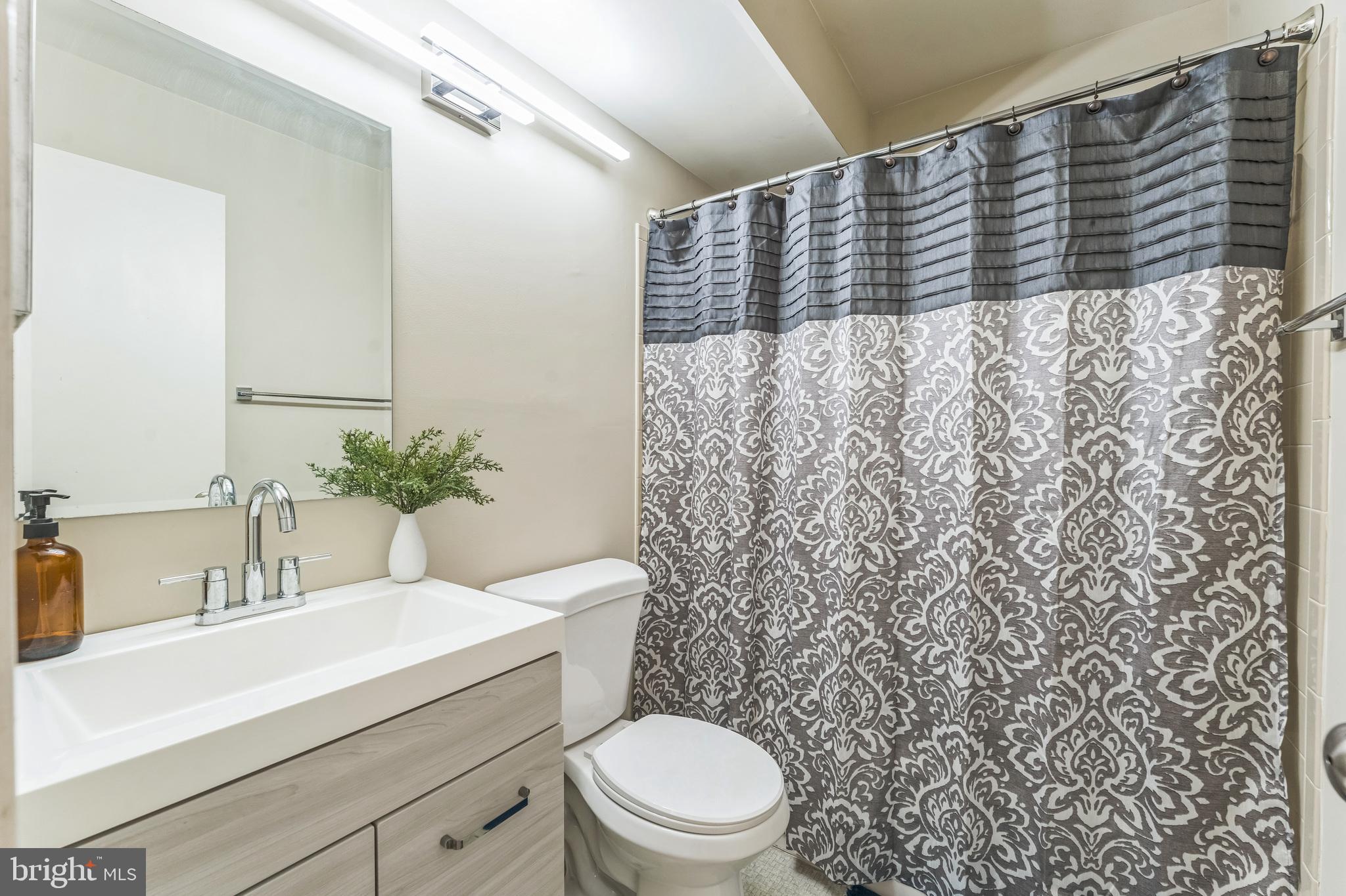 DOCKSIDE - Residential