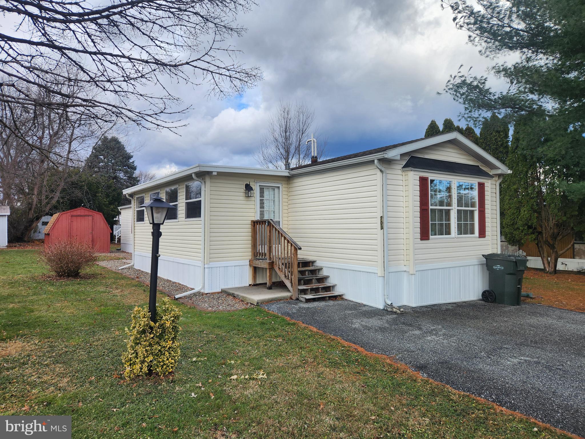 HAMPDEN VILLAGE MHP - Residential