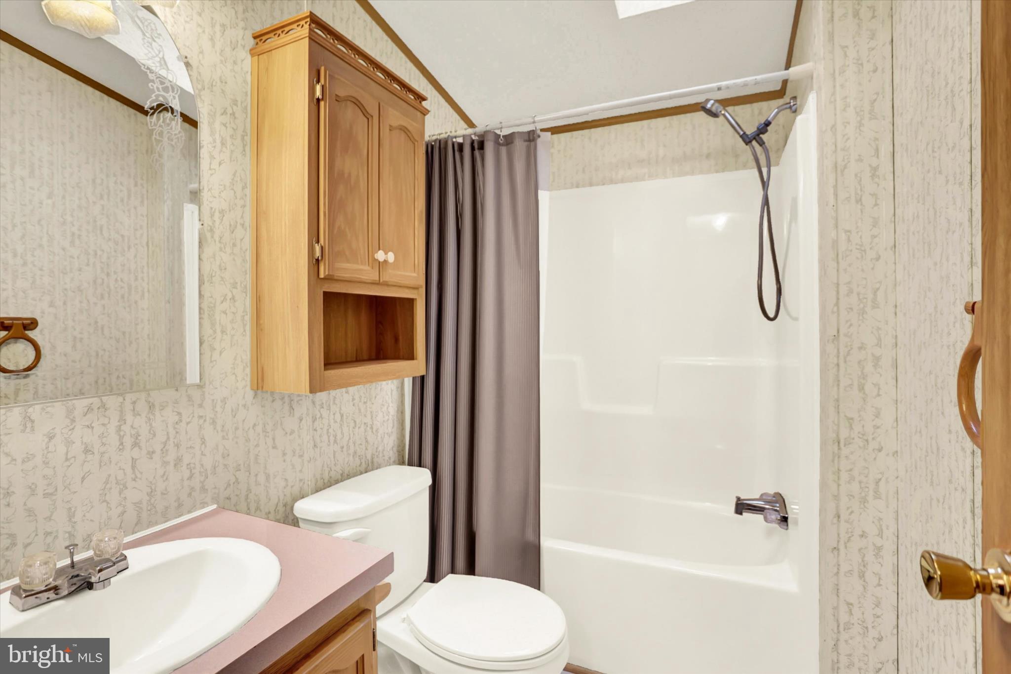 HAMPDEN VILLAGE MHP - Residential