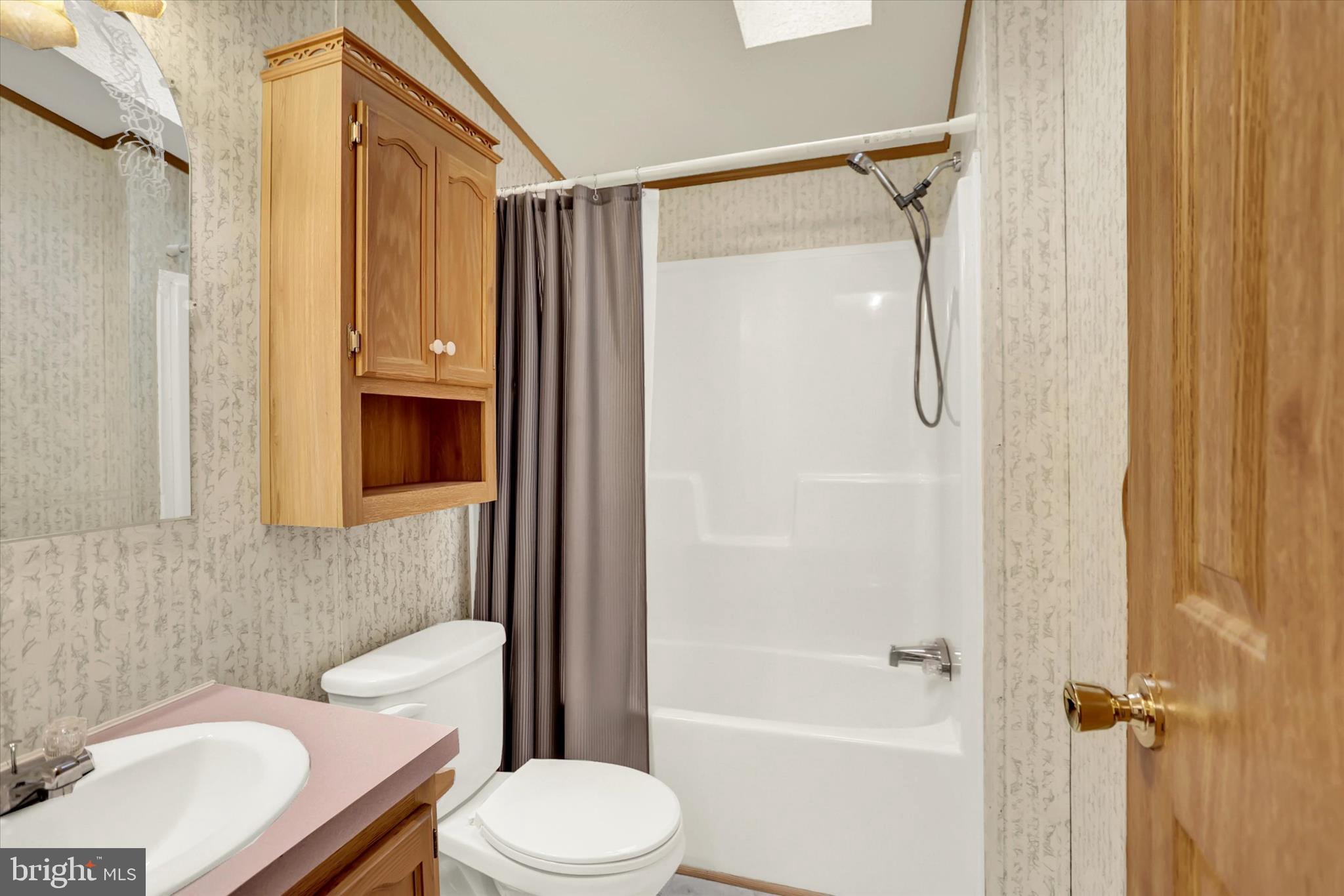 HAMPDEN VILLAGE MHP - Residential