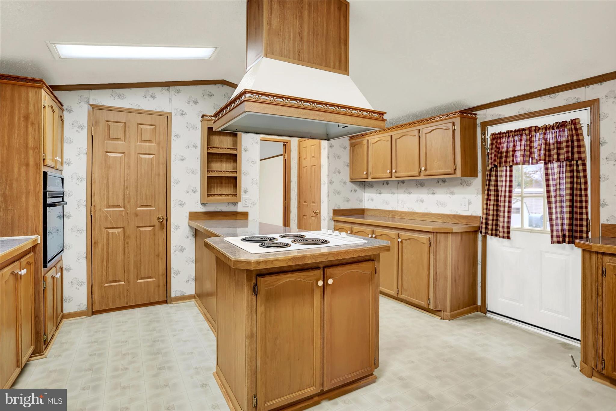 HAMPDEN VILLAGE MHP - Residential