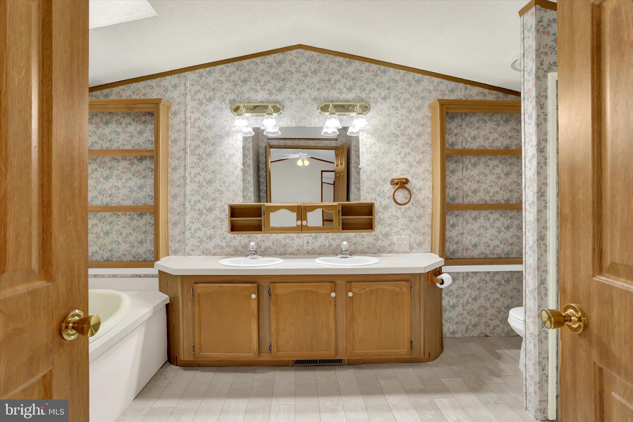 HAMPDEN VILLAGE MHP - Residential