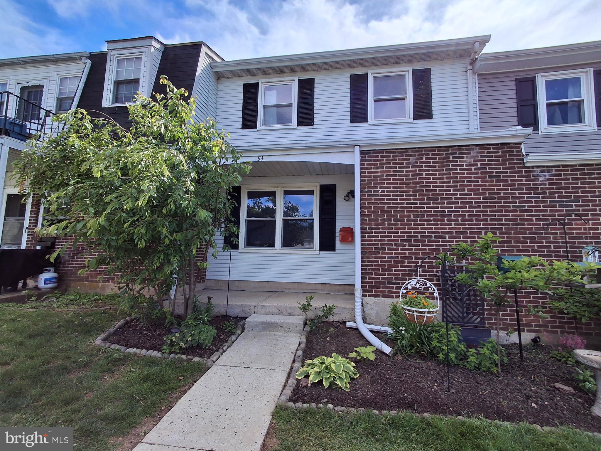 GREEN MEADOWS - Residential