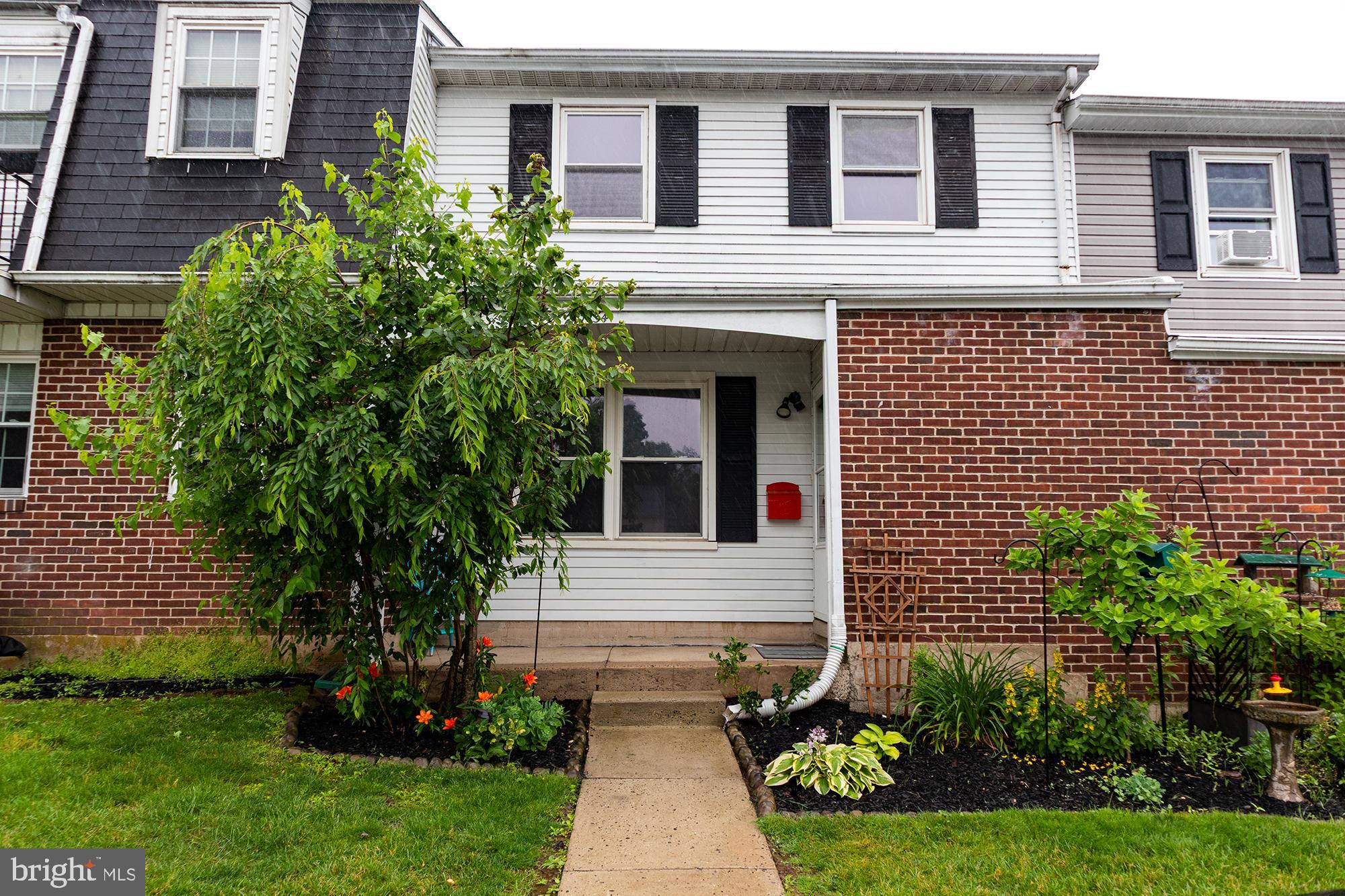 GREEN MEADOWS - Residential