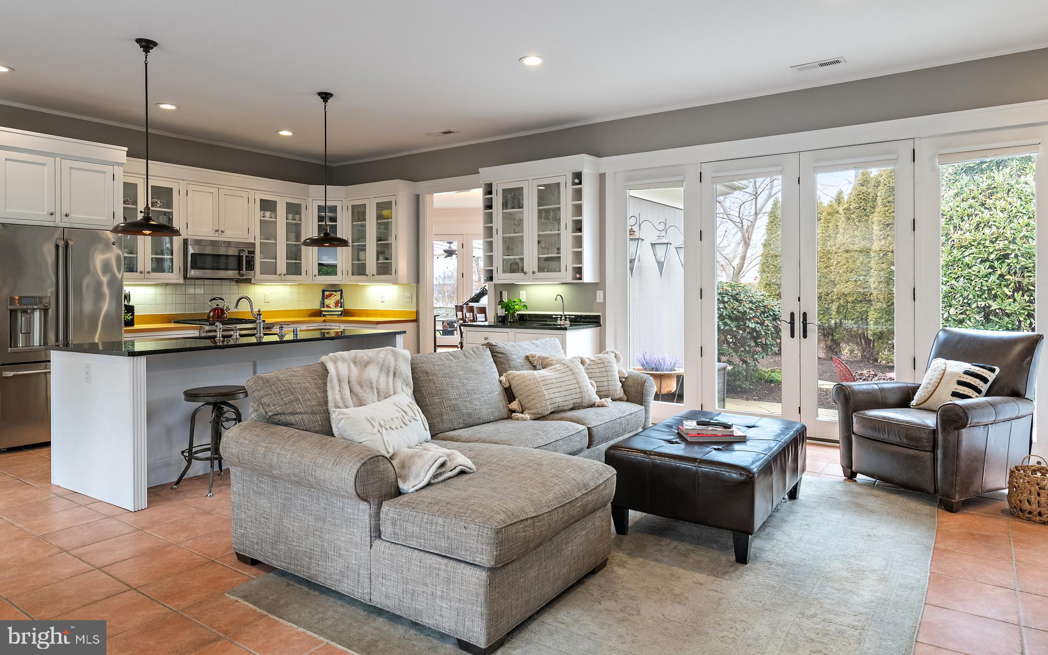 PENDENNIS MOUNT - Residential