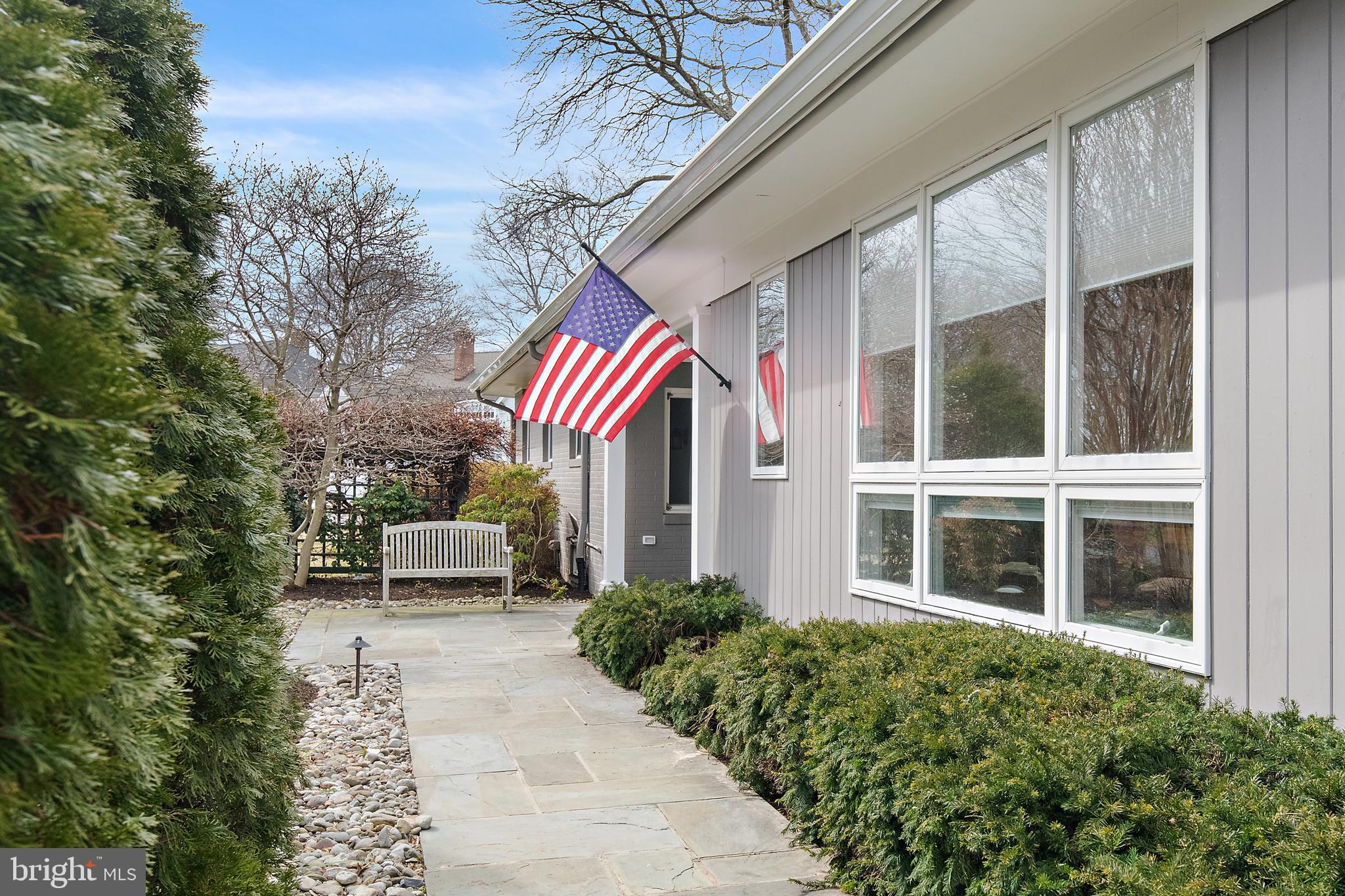 PENDENNIS MOUNT - Residential