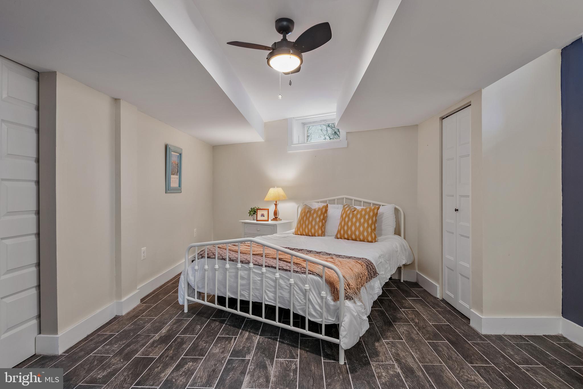 PENDENNIS MOUNT - Residential