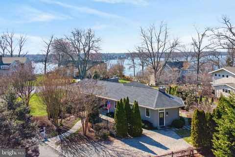 Homes For Sale - 10 Carvel Road<br/> ANNAPOLIS, MD 21409