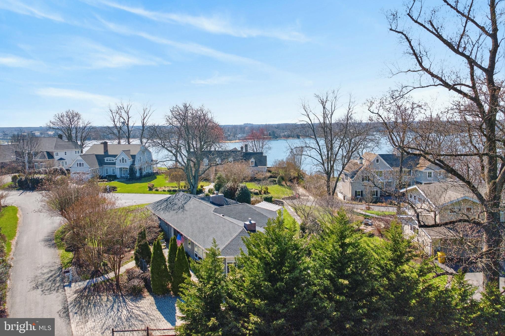 PENDENNIS MOUNT - Residential