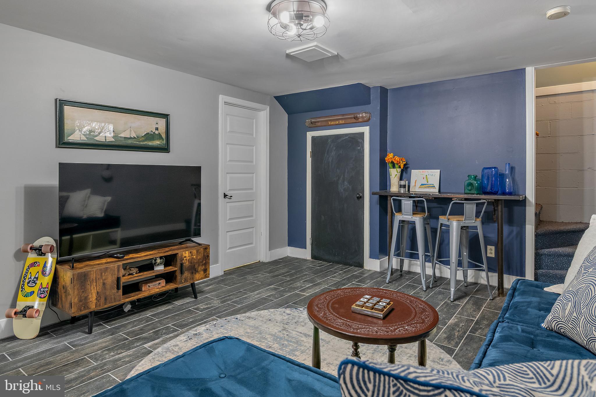 PENDENNIS MOUNT - Residential