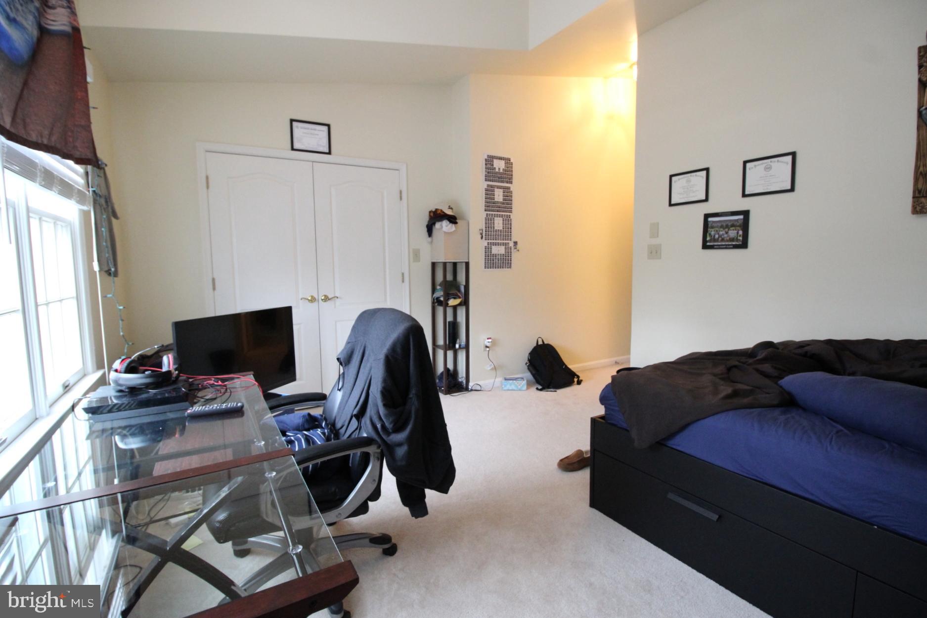 BALLSTON - Residential Lease