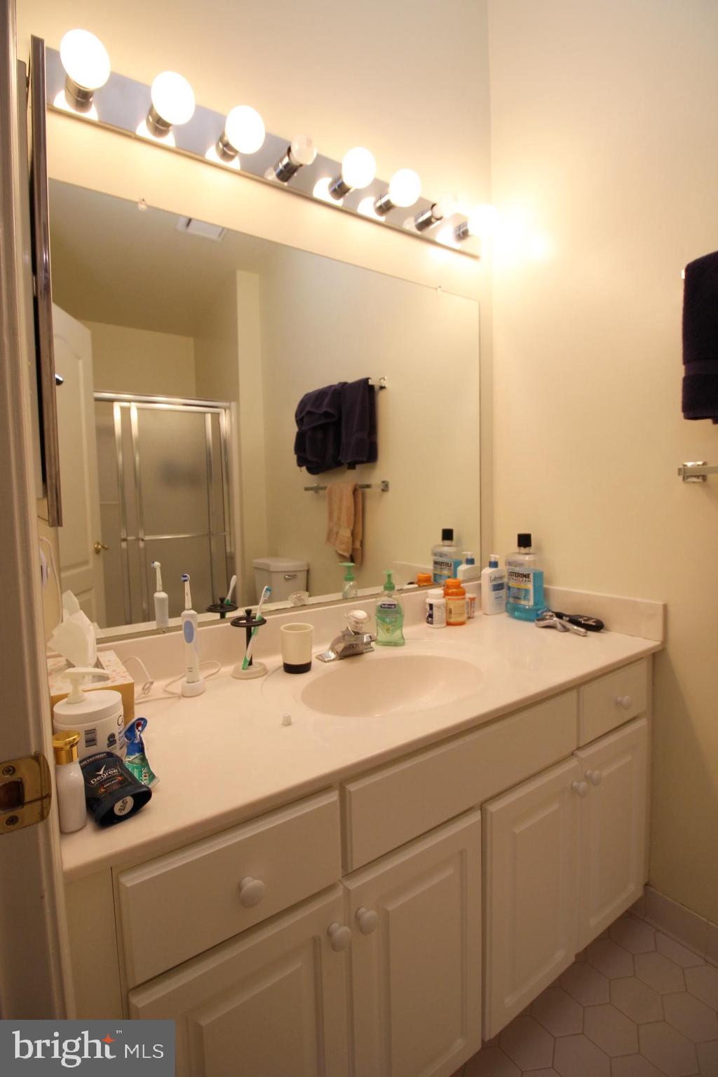 BALLSTON - Residential Lease