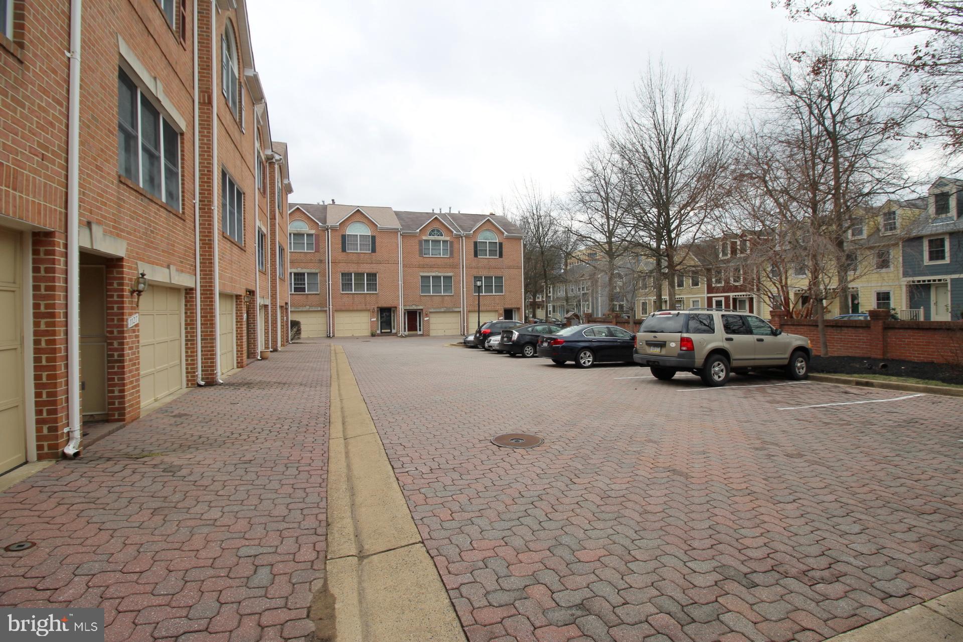 BALLSTON - Residential Lease